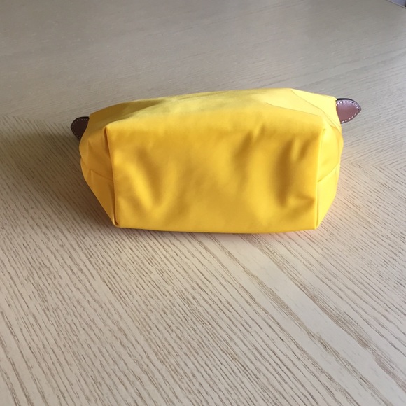 🎉2X HOST PICK 🎉 Michael Kors Citrus Travel Pouch - Picture 3 of 9